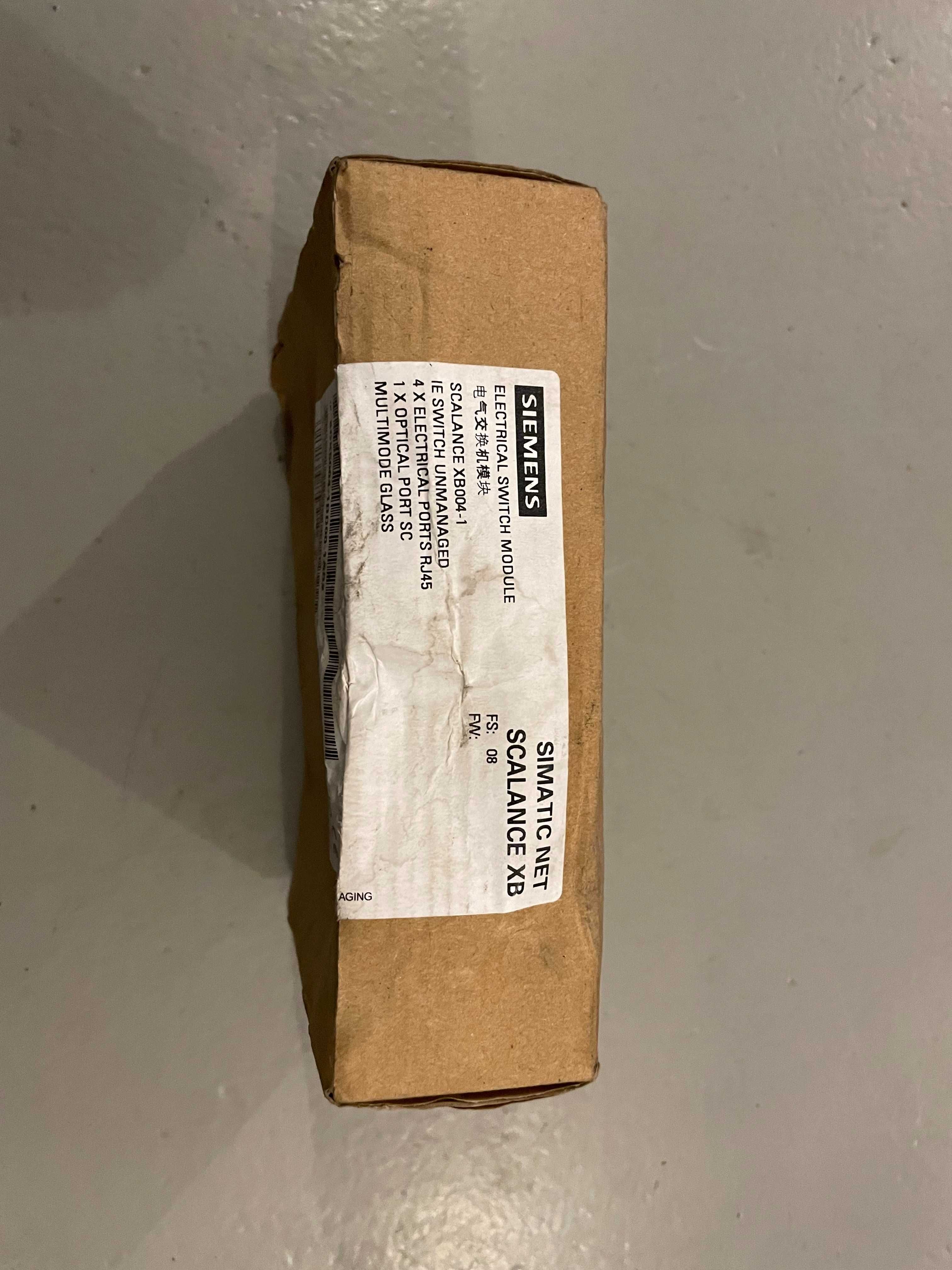 Siemens 6GK5004-1BD00-1AB2 Switch przemysłowy Ethernet