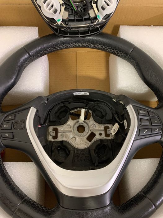 Volante original BMW 320d com Airbag e Simbolo á parte