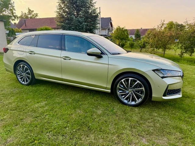 Skoda Superb Skoda Superb 2.0 TDI SCR 4x4 L&K DSG na gwarancji