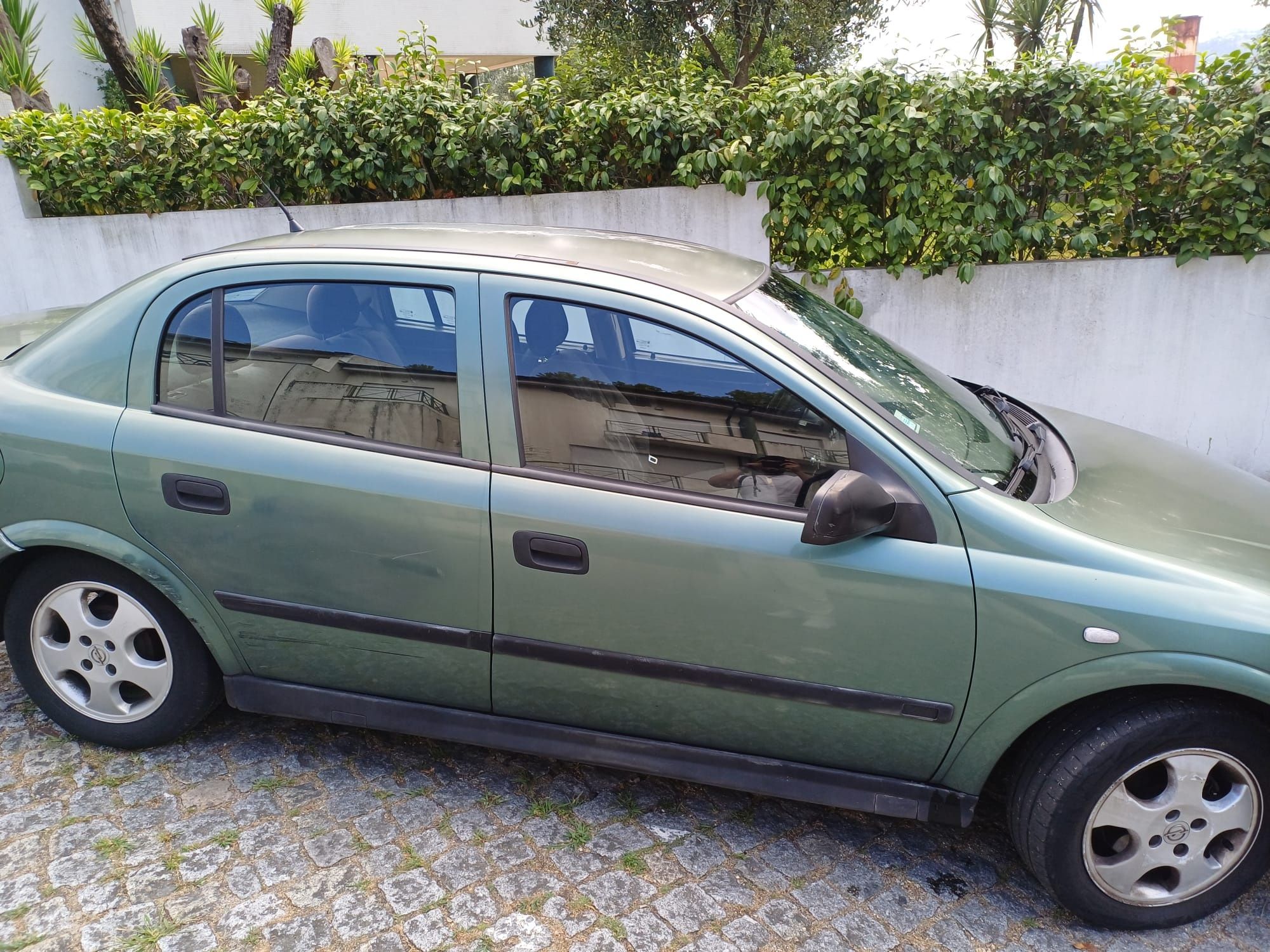 Astra sedan 1.6 1999