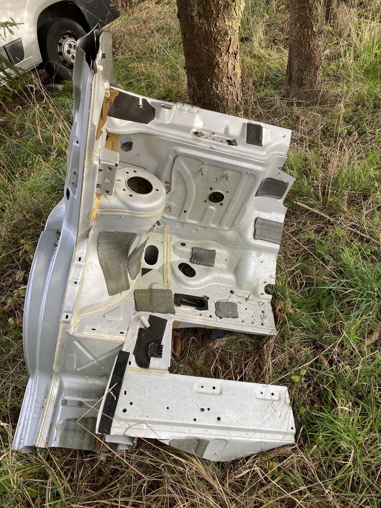 Boxer Jumper Ducato L2H2 błotnik dach ćwiartka przód podłużnica