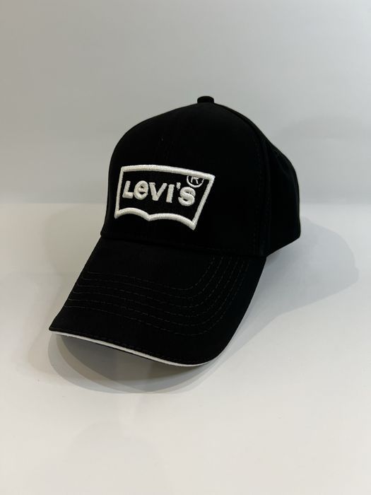 Кепка Levis синя чорна