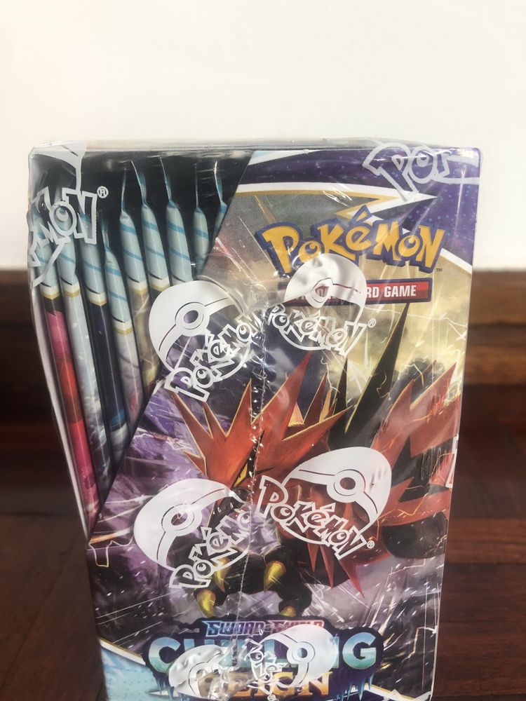 Booster box Chilling reign