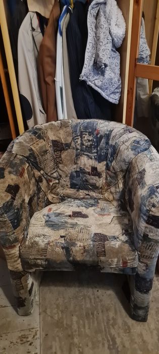 Fotel welurowy szary