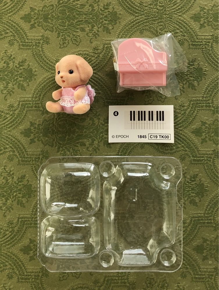 Nowa Sylvanian Families Epoch piesek pudel blind bag Baby Party Series