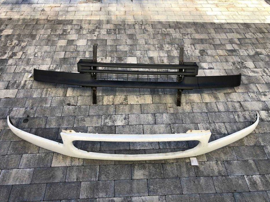 Бампер транзит Улибка решітка передня Транзит 86-06рр Розборка форд