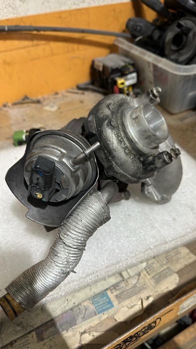 Vendo Turbo PSA Peugeot 308 1.6 HDI