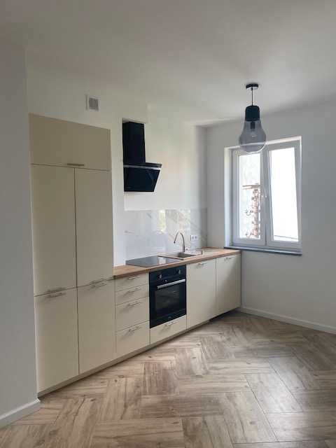 Bezczynszowa kawalerka z miejscem parkingowym