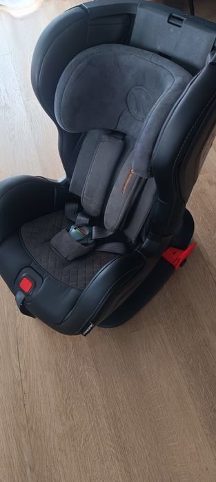 Fotelik samochodowy Avionaut Glider