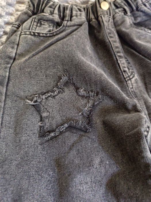 Джинси на підлітка