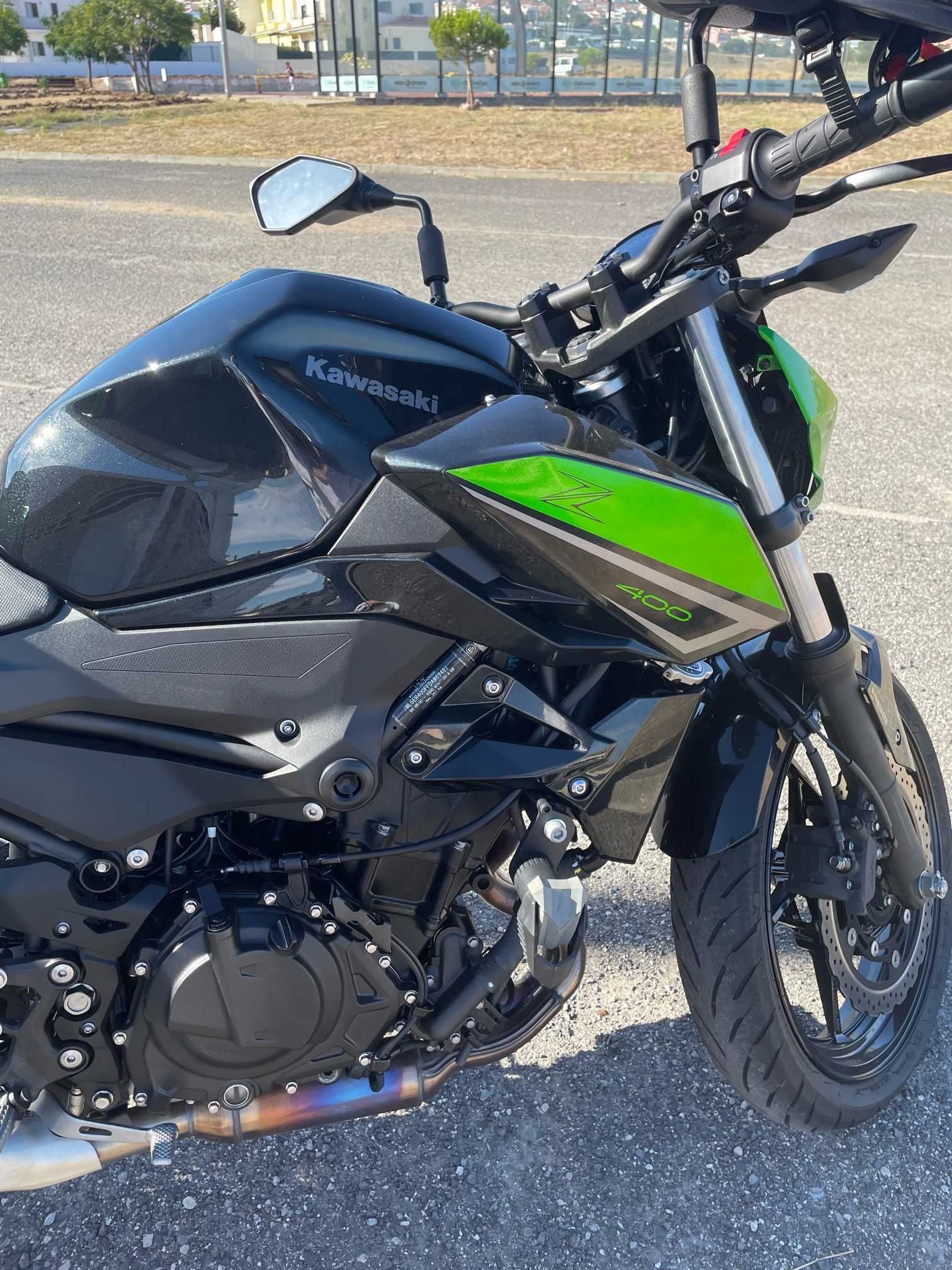 Mota Kawasaki Z400