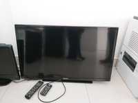 TV Samsung + TV Sanyo CE19LC90-C/P