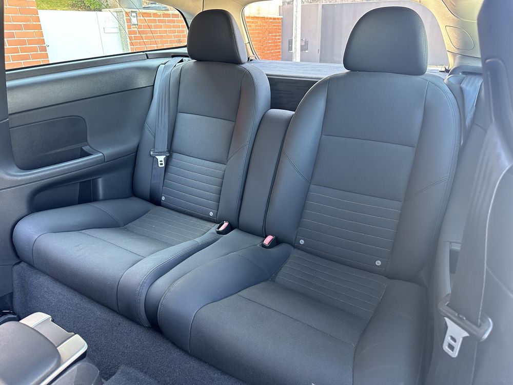 Volvo C30 ,1600diesel,motor PSA,muito fiavel. Ano2010