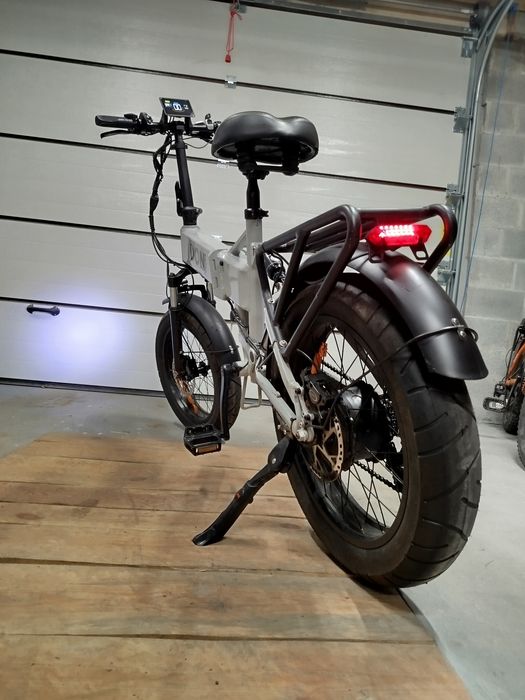 Електровелосипед фетбайк