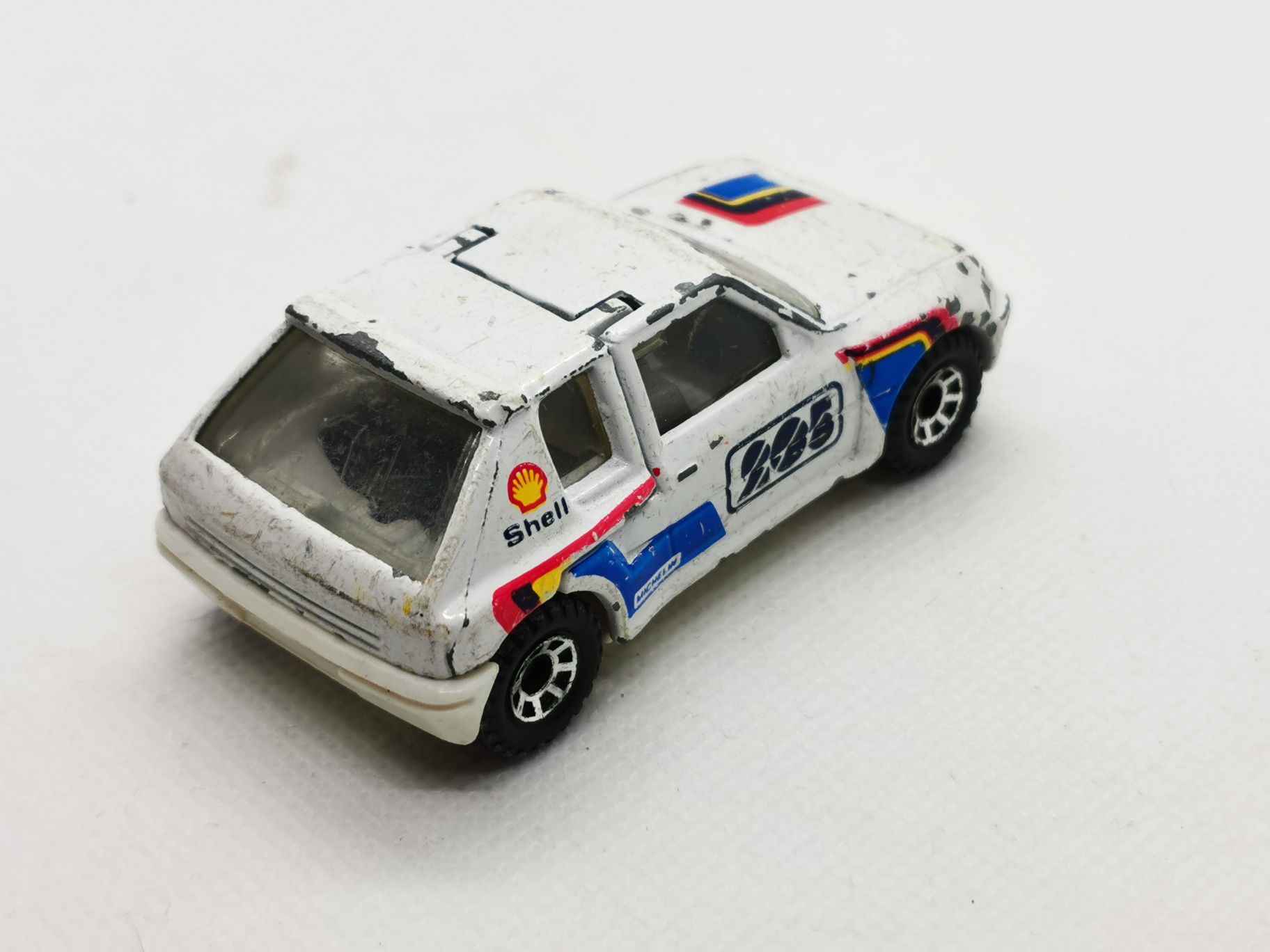 Peugeot 205 Turbo 1984 Matchbox