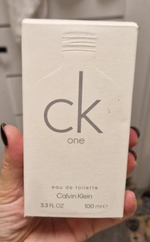 Calvin Klein CK One туалетна вода, парфуми