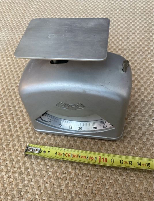 Balança postal Syro Swiss antiga