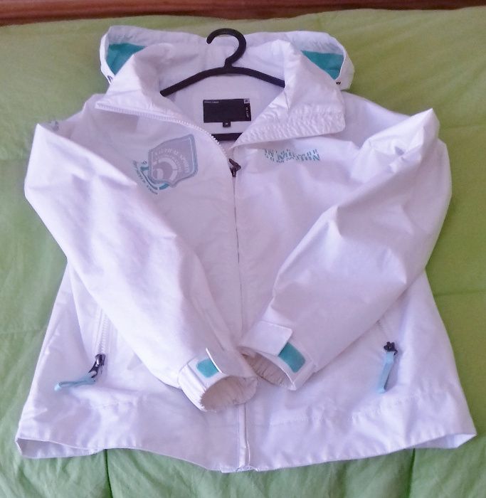 Casaco corta-vento, marca Quebramar - senhora, tamanho S