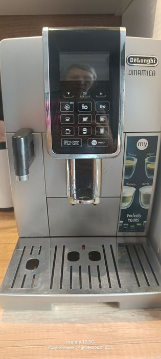 Sprzedam ekspres do kawy na DeLonghi