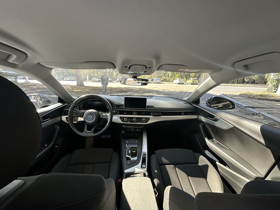 AUDI A5 2019 рік