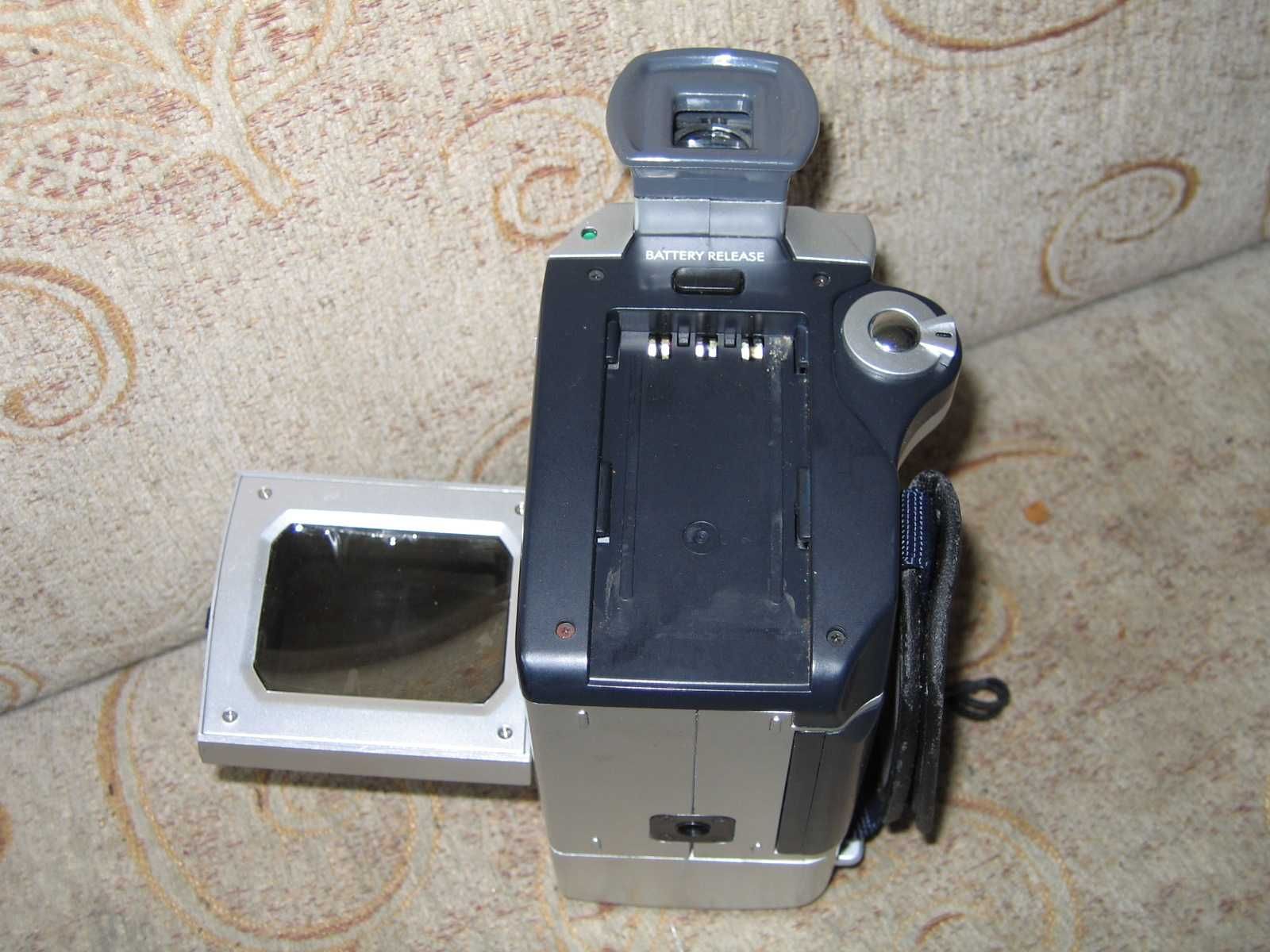 Aparat analogowy 35mm Sony V6000 + torba