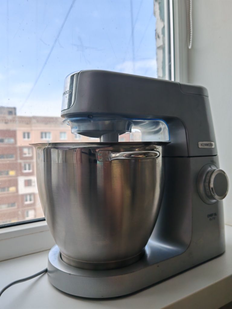 Кухонный комбайн Kenwood Chef XL Elite KVL6370S