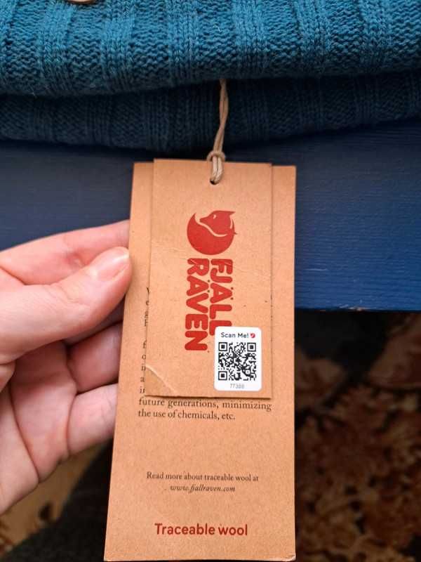 Czapka zimowa fjallraven byron hat 100% WOOL 100% wełna