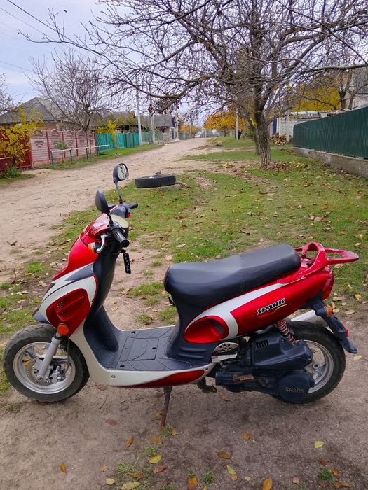 Скутер 150куб. в гарному стані