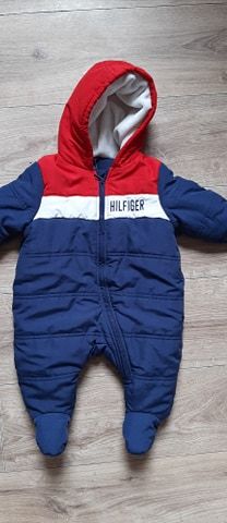 Tommy Hilfiger - sliczny kombinezon- 6-9 m-cy