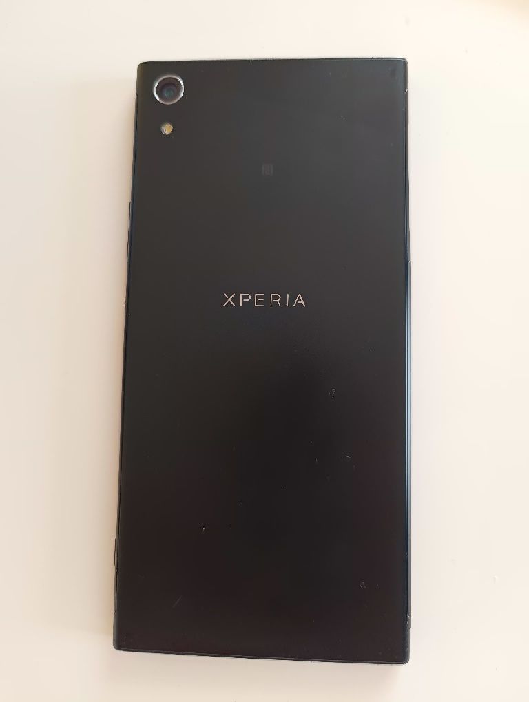 Sony Xperia XA1 Ultra, duży,czarny