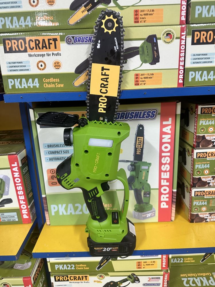 Цепная акумуляторная пила Procraft Pka 20