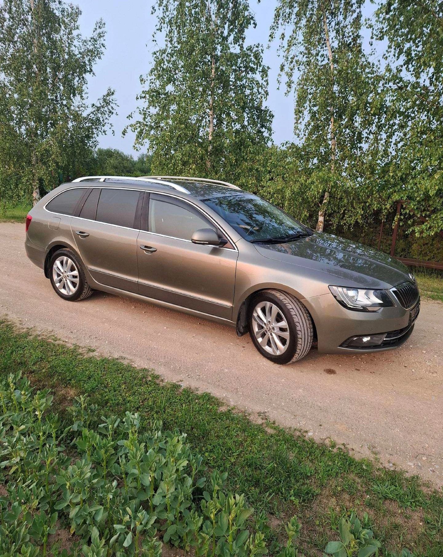 Skoda Superb 2.0 2014