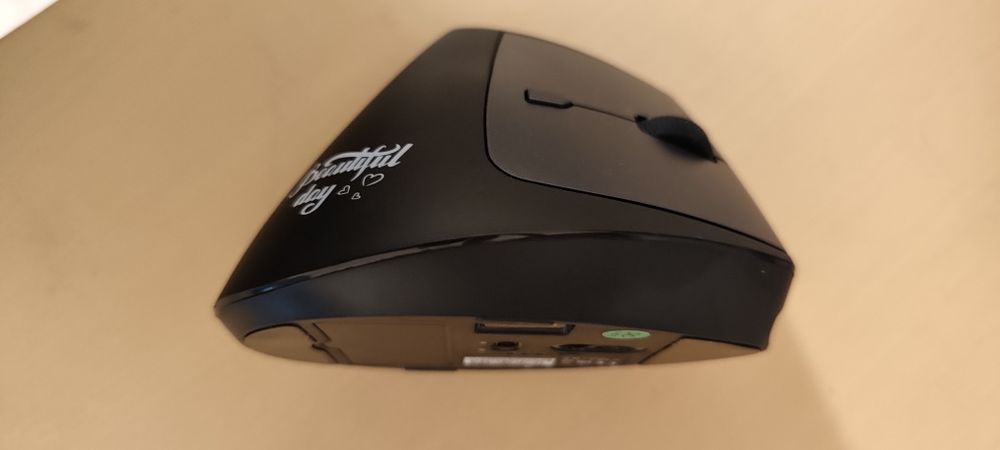 Rato Vertical WiFi e bluetooth novo