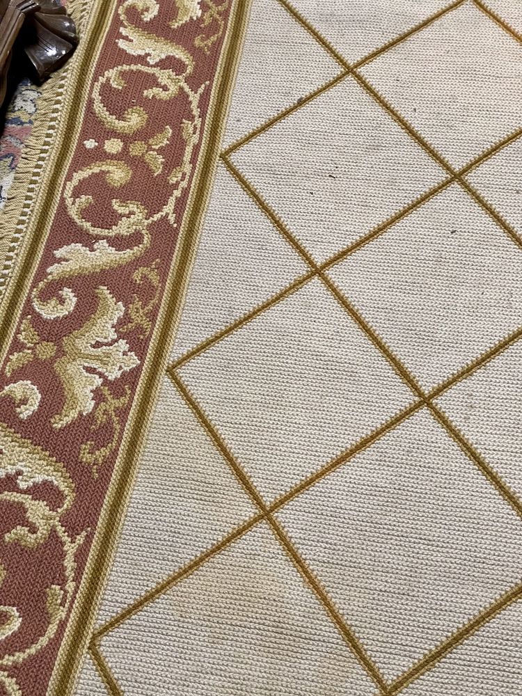 Carpete de arraiolos grande antiga