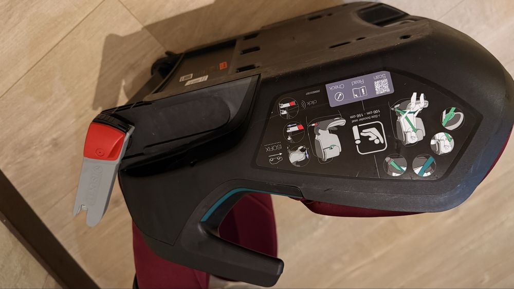Дитяче автокрісло Britax Römer Kidfix M i-Size (15–36 кг), бордовий