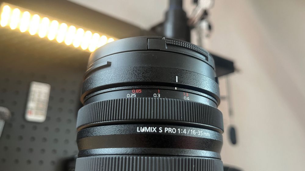 Panasonic Lumix 16-35mm F4 - szerokokątny obiektyw