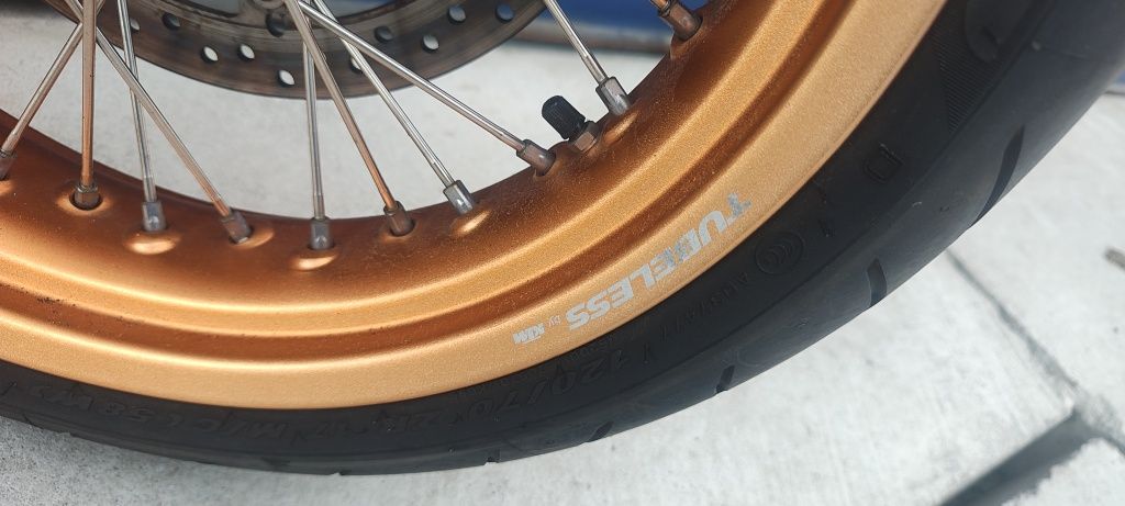 Części KTM 690 SMC z 2016r