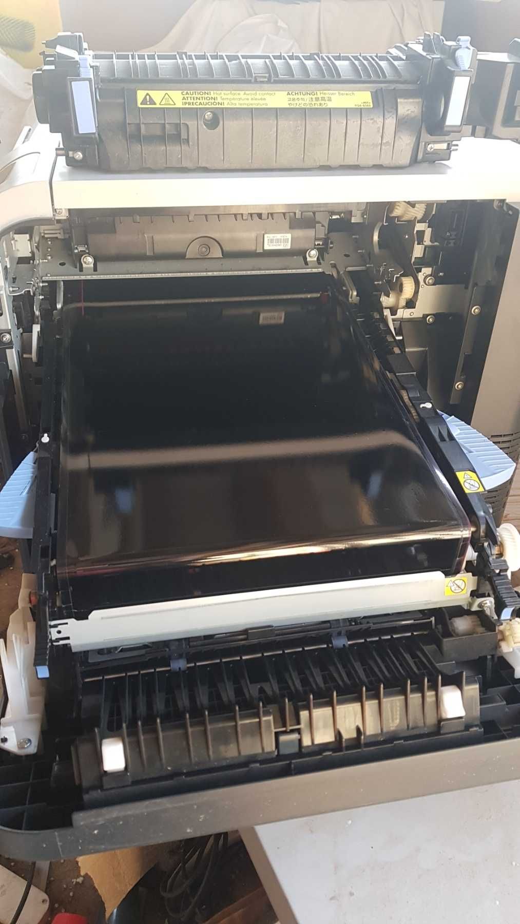 Кольоровий лазерний принтер Hp Color LaserJet CP3525