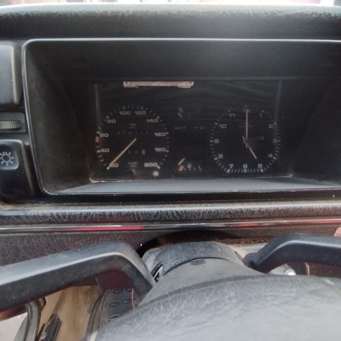 Продається автомобіль фольцваген джета 2 1989 р