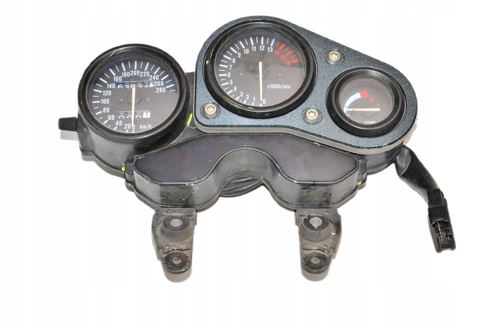 Suzuki GSXR 750 W części chłodnica reflektor set zegary lagi kolektory
