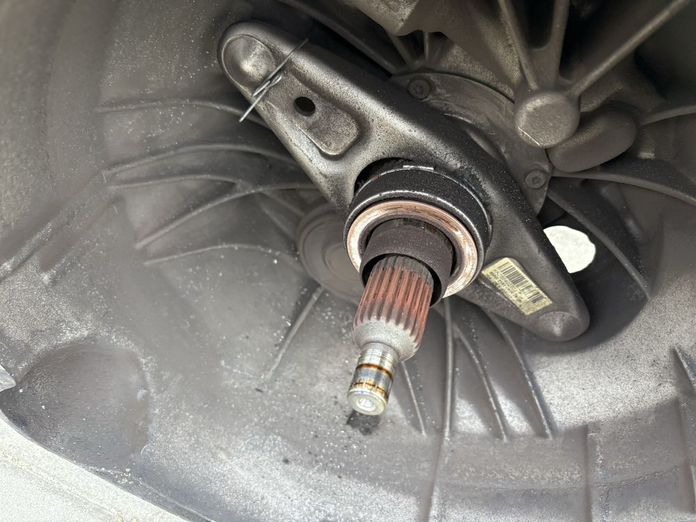 Skrzynia biegów manual 6b bmw e60 e90 e92 e87 n47d20 n47 520d 177km
