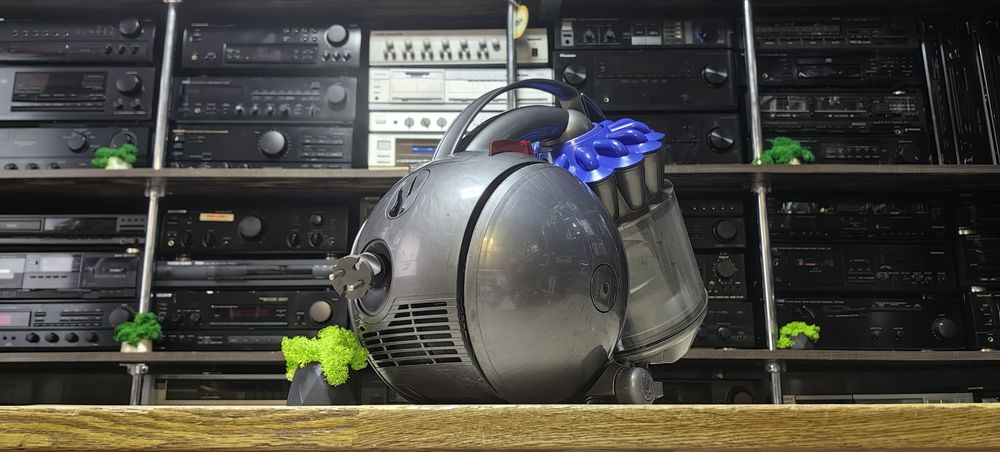 Пилосмок Dyson DC 33 C
