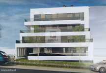 Apartamento T2 com Varanda e Garagem em Vila Nova de Gaia – a 3 min da