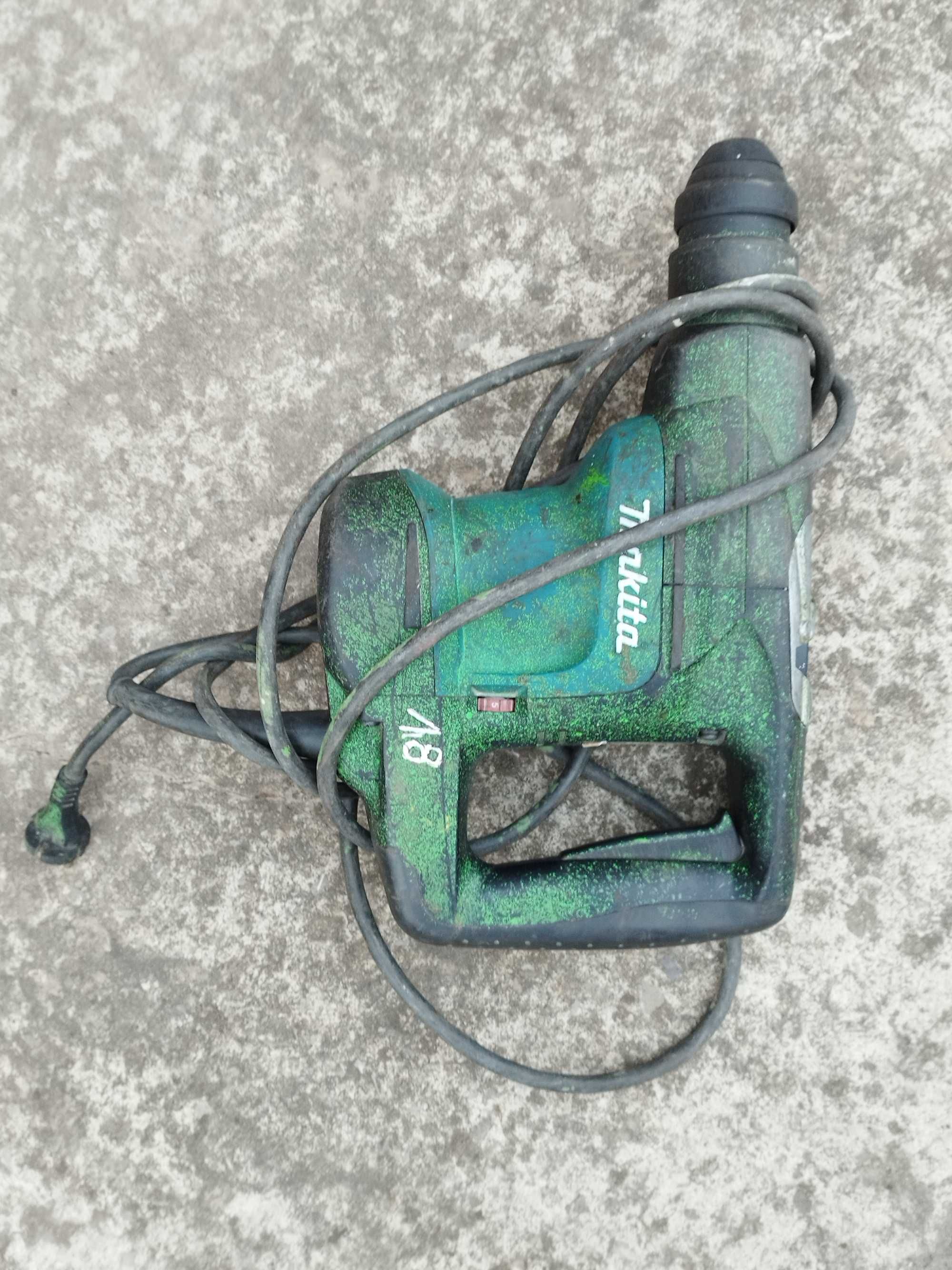 Makita HR3200C młotowiertarka młotko wiertarka udarowa SDS plus