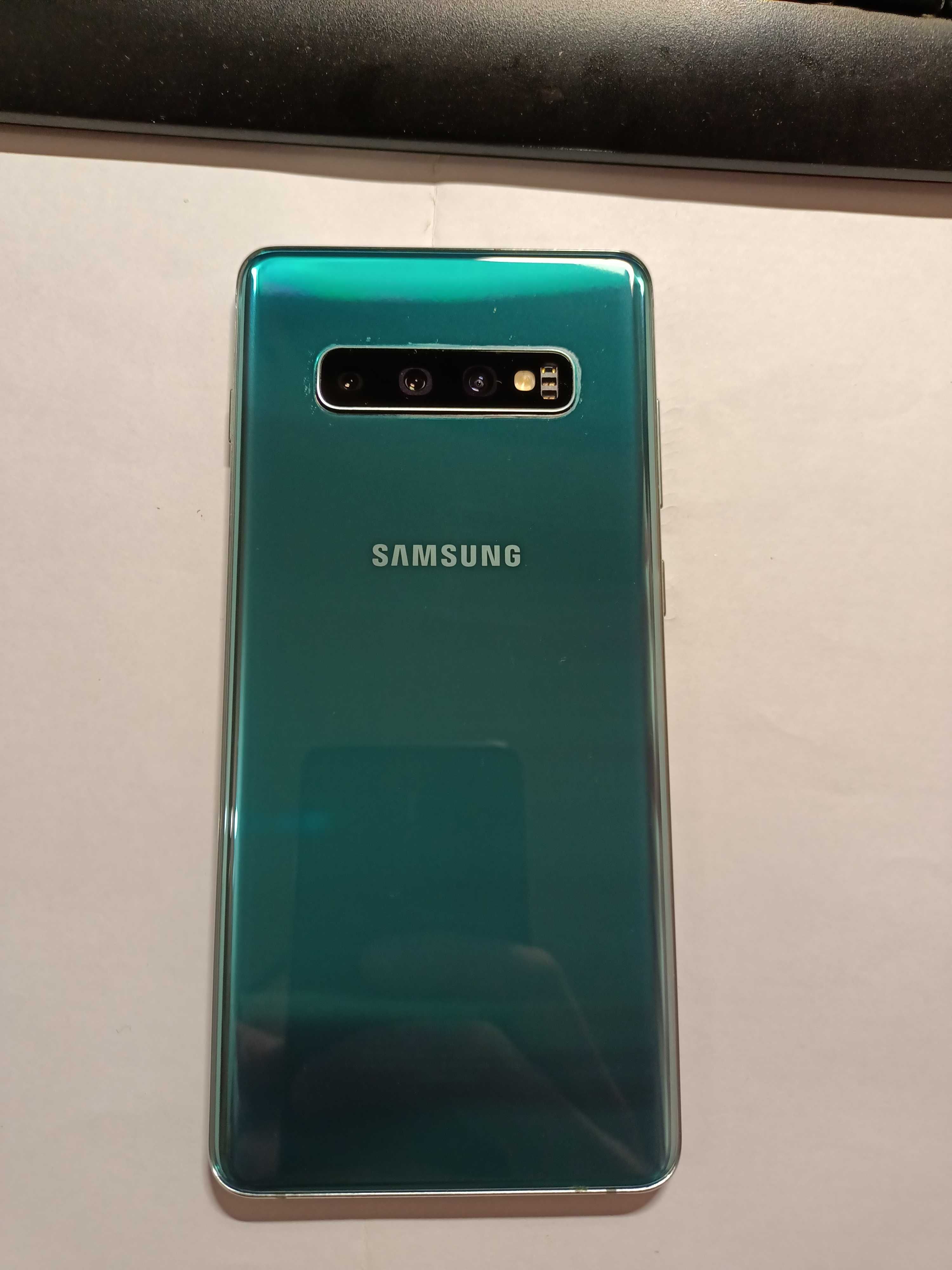 телефон смартфон GalaxyS10+ SM G975F DS.  8/128Гб