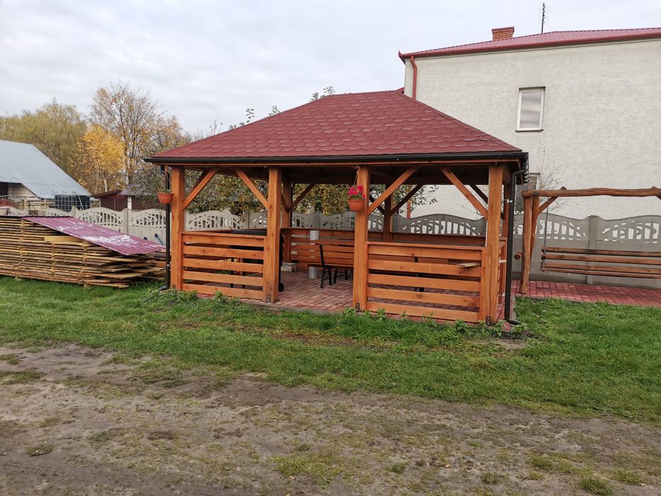 Sprzedam budy stoly ławki huśtawki piaskownice studnię altanke deski