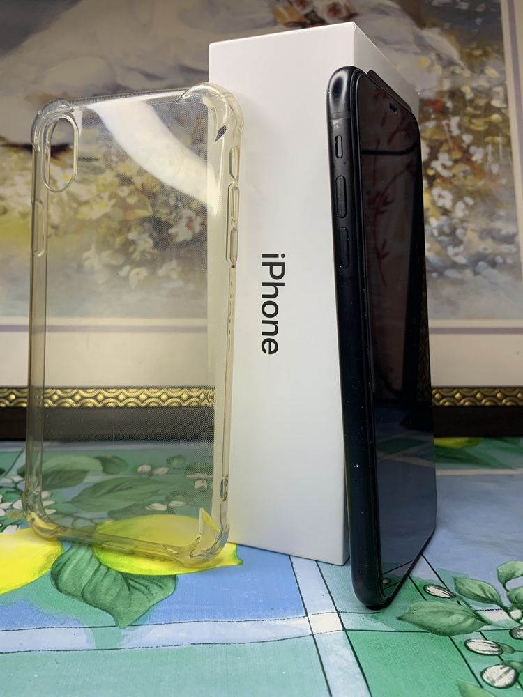 Iphone XR 64gb Black/Neverlock/87% АКБ