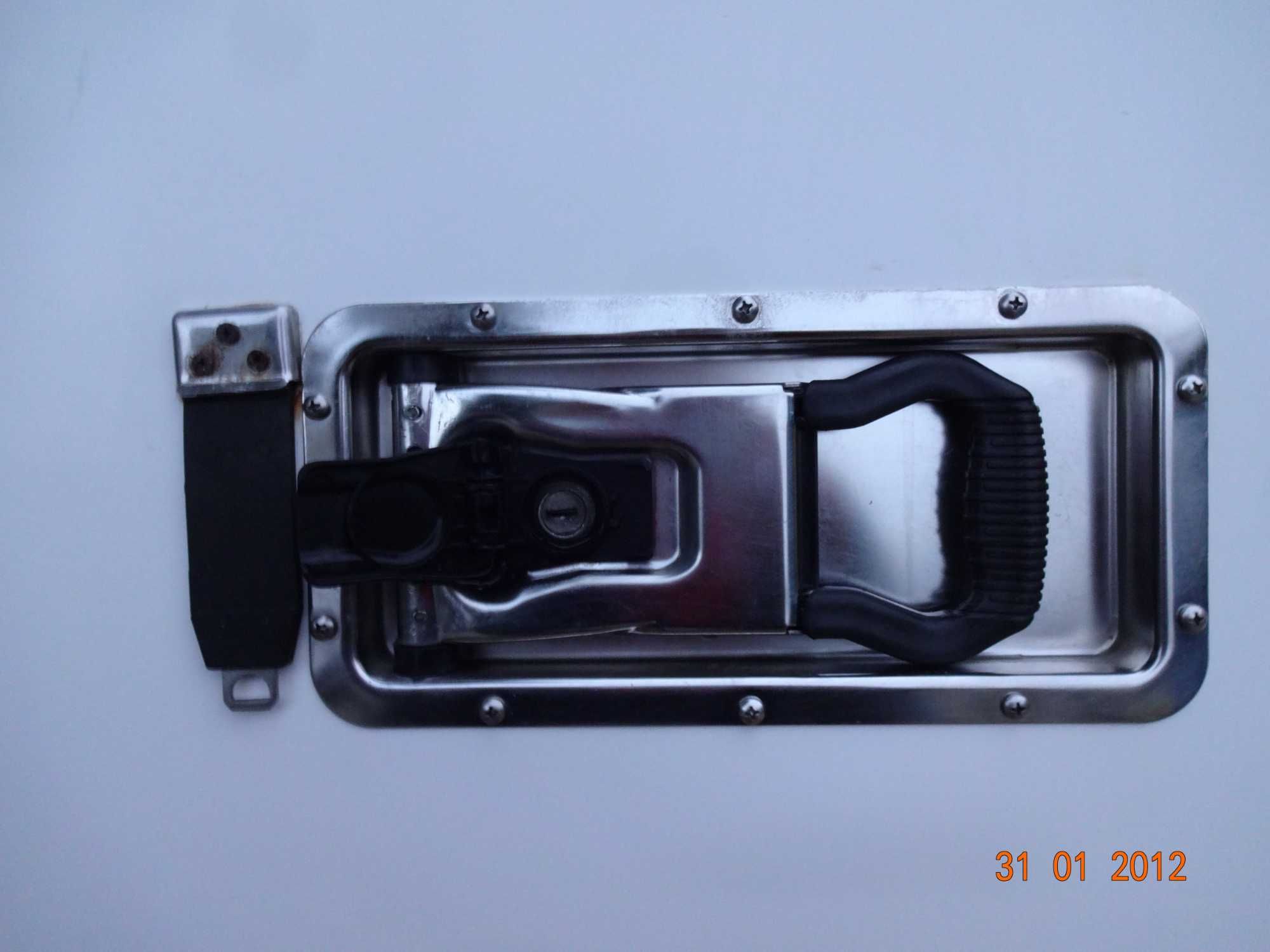 Drzwi do kontenera samochodowego LAMAR TYP:Y/LX 220,5cm x 107,5 cm