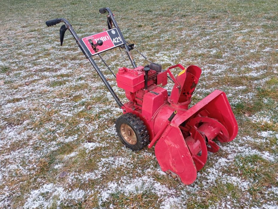 Odsniezarka spalinowa Toro 421