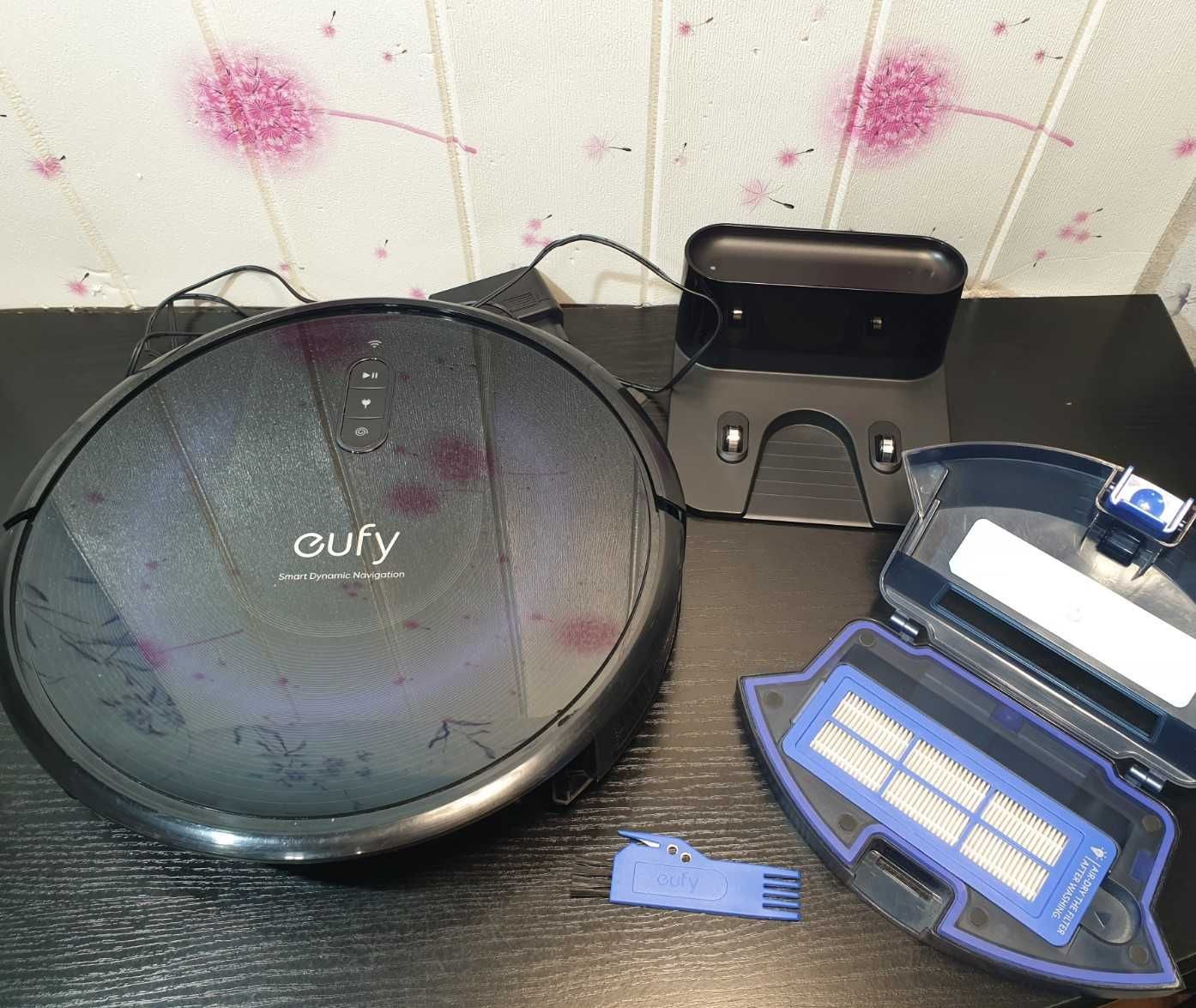 Робот-пилосос Eufy RoboVac G30